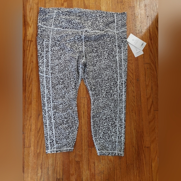 NWT Athleta Workout Pants Ultimate Stash 2 Textured Tight Plus 3X - Picture 1 of 4